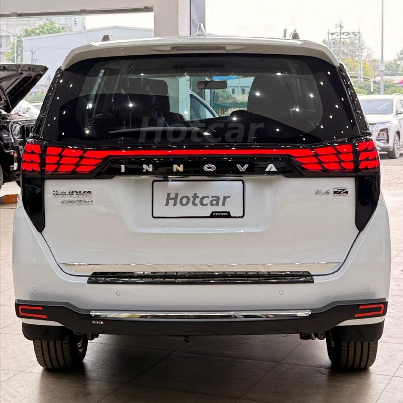 Toyota Crysta (2016 to 2026) Alphard Style LED Tail Lights